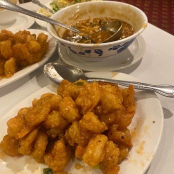 Yang Chow 2.0 - Slippery Shrimp, hot & sour soup delicious - Chinese Near Me - Long Beach, California