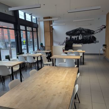 Tea Addicts - Interior - Bubble Tea Near Me - Seattle, Washington