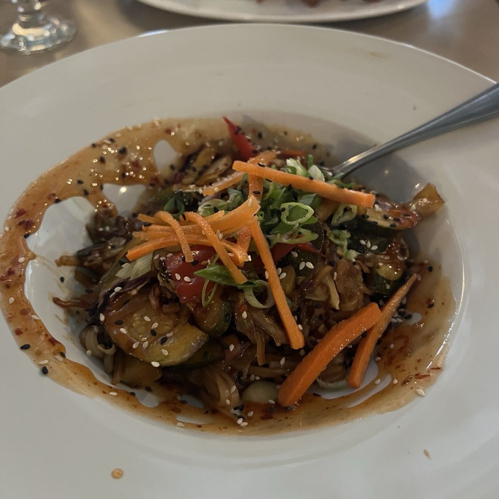 901 Westside - Kee-town (Teriyaki) noodle bowl. - Diners Near Me - Kenora, Ontario 901 Westside - Kee-town (Teriyaki) noodle bowl. - Diners Near Me - Kenora, Ontario