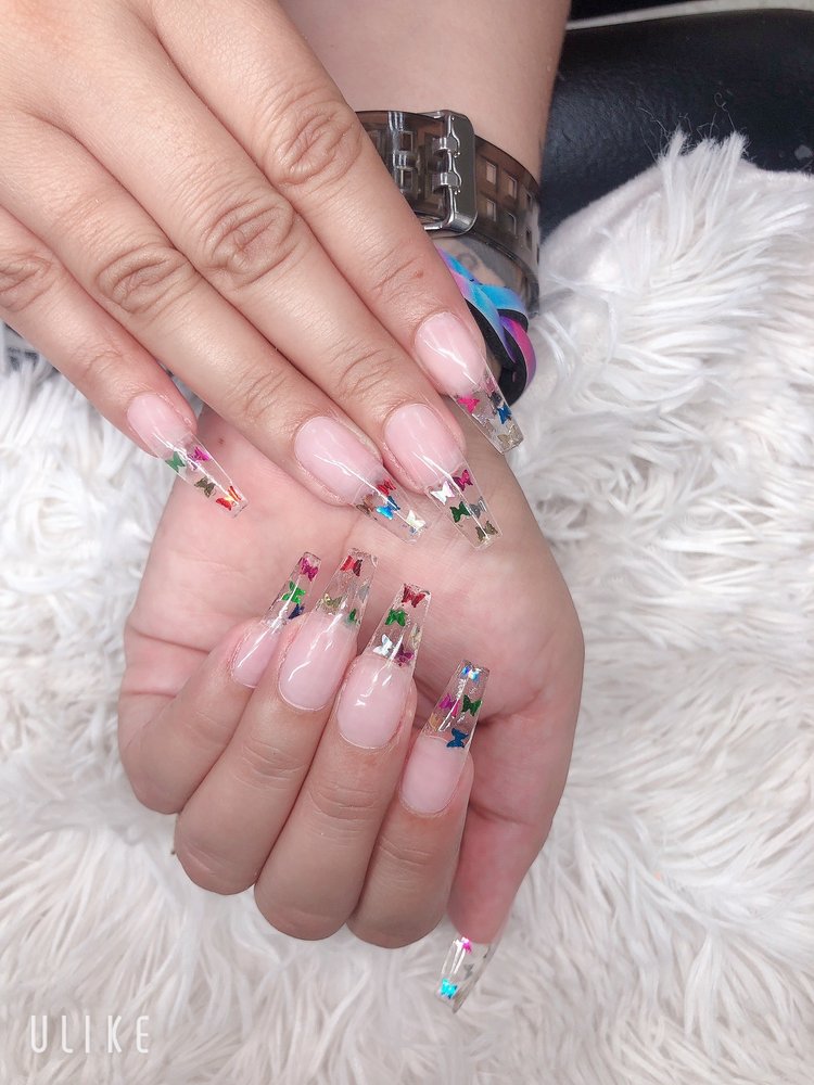 Sky Nail Salon & Spa