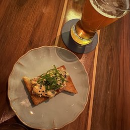 Crispy rice & tuna