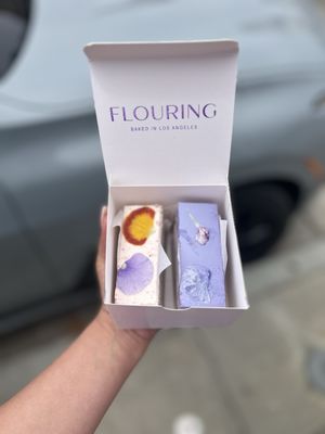 Flouring Cake Shop by null