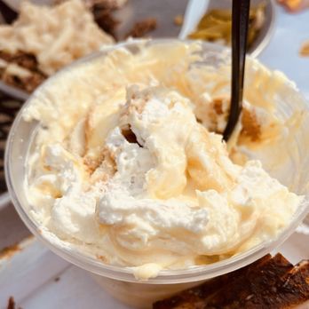 Edley's Bar-B-Que - Banana Pudding - Barbeque Near Me - Nashville, Tennessee