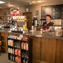 Junaluska Gifts & Grounds - Stop by for delicious food and drinks and friendly service.