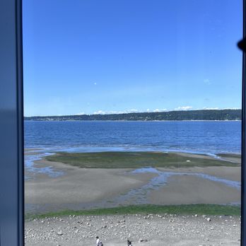 Village Pizzeria - Views (low tide) - Pizza Near Me - Langley, Washington