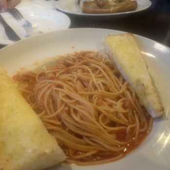 Vita Bella Pizza - Spaghetti with "meat" sauce - Italian Near Me - Plainfield, Illinois Vita Bella Pizza - Spaghetti with "meat" sauce - Italian Near Me - Plainfield, Illinois