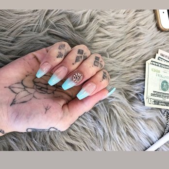 Galaxy Nails - Nail Salons Near Me - Newington, Connecticut