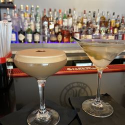 The Manhattan - Martinis