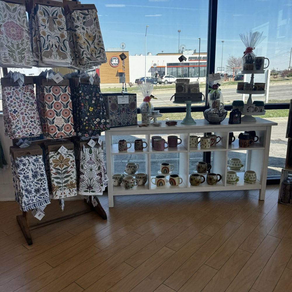 Nothing Bundt Cakes - Cute items to shop in store - Bakeries Near Me - Topeka, Kansas Nothing Bundt Cakes - Cute items to shop in store - Bakeries Near Me - Topeka, Kansas