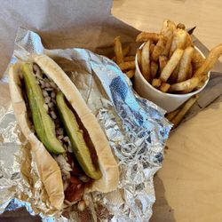 J.Dawgs - J dawg and fries