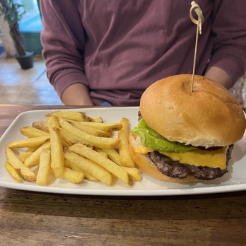 The Nether Bow Cafe - Angus Steak Burger - Cafes Near Me The Nether Bow Cafe - Angus Steak Burger - Cafes Near Me