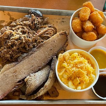 Sensory Smokehouse - a tray of meat and macaroni and cheese - Smokehouse Near Me - Ripley, New York Sensory Smokehouse - a tray of meat and macaroni and cheese - Smokehouse Near Me - Ripley, New York