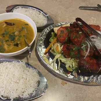 Star Indian cuisine - Madras chicken curry - Indian Near Me - Omaha, Nebraska