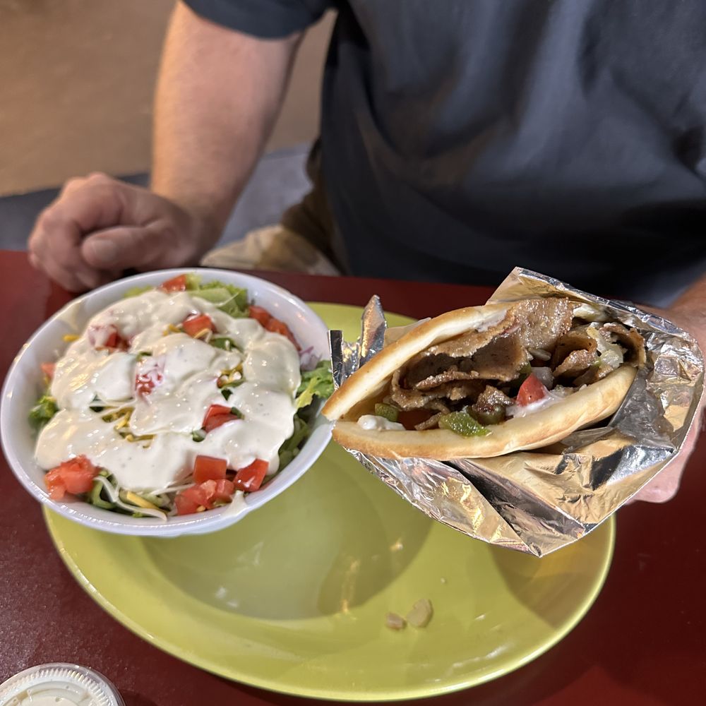 Mom's - Breakfast & Brunch Near Me - Kearns, Utah