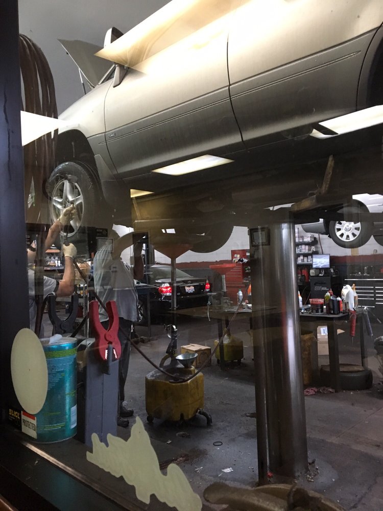 JOE’S GARAGE Updated September 2024 31 Reviews 16069 Manchester Rd, Ellisville, Missouri