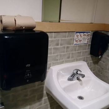 Pieology Pizzeria - No soap and towel machine out of order. Not. Sanitary for employees. - Pizza Near Me - Walnut, California
