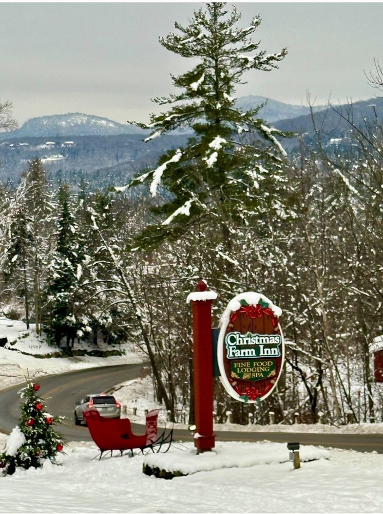 CHRISTMAS FARM INN & SPA Updated September 2024 204 Photos & 117