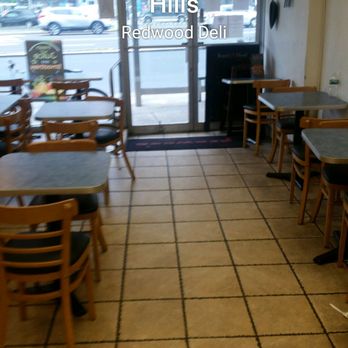 Redwood Cafe - American Near Me - Forest Hills, New York