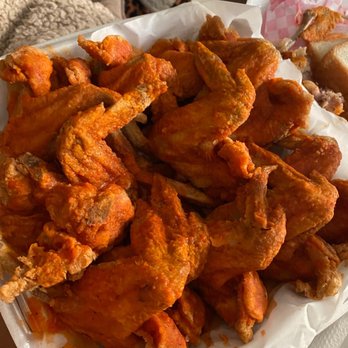 Callies Finger Foods - Best hot wings in town - Hot Dogs Near Me - Saint Robert, Missouri