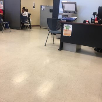 PAL Physician's Automated Laboratory - The front waiting and check in /registration areas - Laboratory Testing Near Me - Bakersfield, California PAL Physician's Automated Laboratory - The front waiting and check in /registration areas - Laboratory Testing Near Me - Bakersfield, California