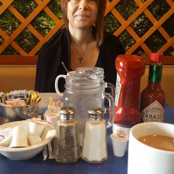 Brownstone Pancake Factory - Breakfast & Brunch Near Me - Edgewater, New Jersey