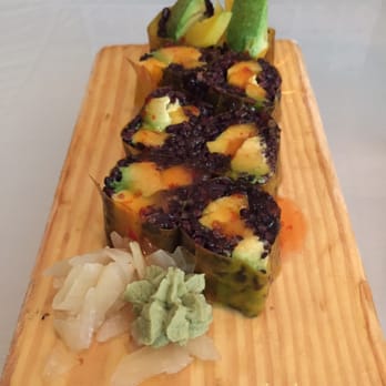 Sun Cuisines - Mango roll - Thai Near Me - Buffalo, New York