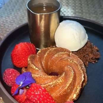 Toca Madera - Brown Butter Cake with Toffee sauce - Steakhouses Near Me - Houston, Texas
