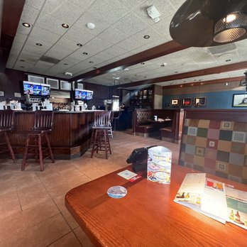 Red Lobster - Seafood Near Me - Bradenton, Florida