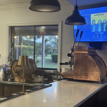 Bonfire At Winter Pines - Cappuccino machine - American Near Me - Winter Park, Florida