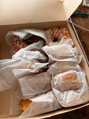 Moe's Doughs by null