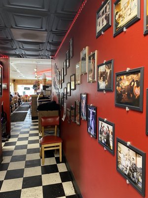 Twede's Cafe by null