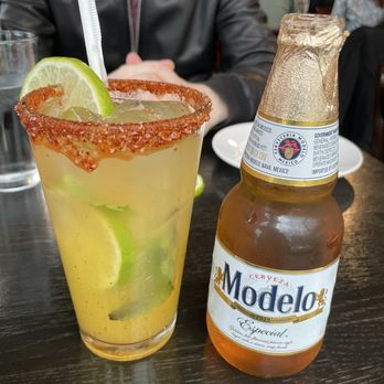 5 RABANITOS RESTAURANTE AND TAQUERIA - HYDE PARK - Updated February 2026 - 22 Photos & 28