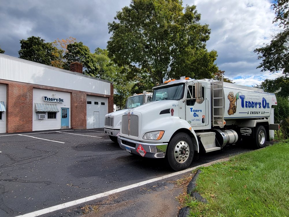 TEDDY’S OIL & ENERGY Updated July 2024 360 E Center St, Manchester