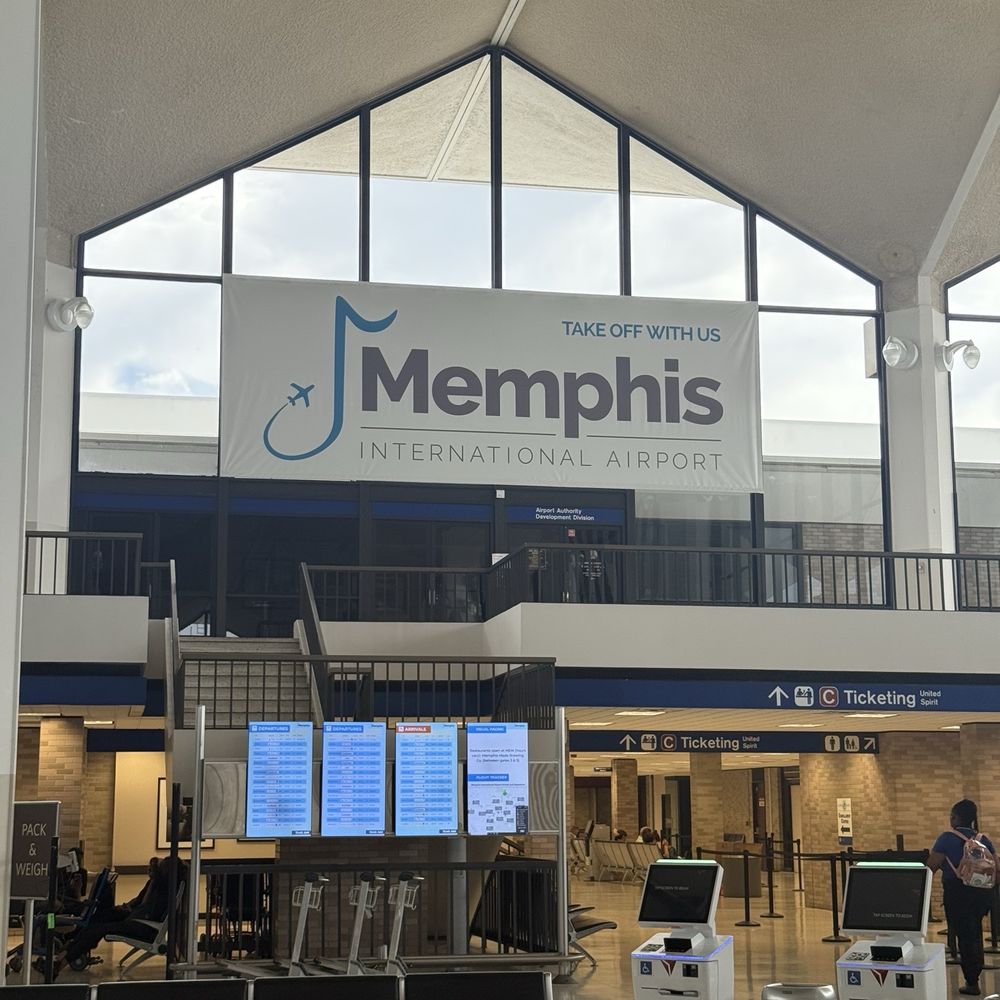 Frederick W. Smith International Airport - MEM - Airports Near Me - Memphis, Tennessee