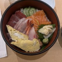 Ajiten Japanese Restaurant - Chirashi Regular