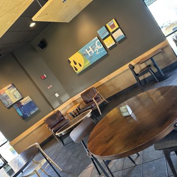Starbucks - Dining area - Coffee & Tea Near Me - Boulder City, Nevada