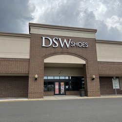 DSW Designer Shoe Warehouse - Outside
