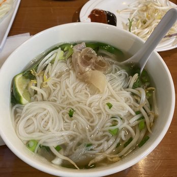 Pho Viet - #7 brisket & soft tendon. Some of the meat are on the bottom & I wished they added a little more. - Vietnamese Near Me - Suitland, Maryland Pho Viet - #7 brisket & soft tendon. Some of the meat are on the bottom & I wished they added a little more. - Vietnamese Near Me - Suitland, Maryland