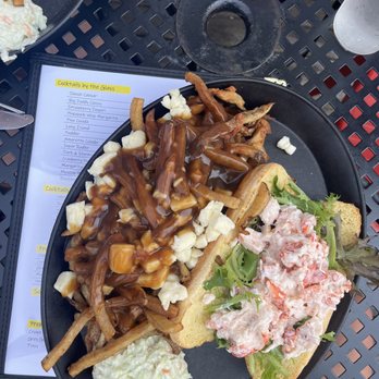 The Red Herring - Lobster roll with Poutine - Music Venues Near Me - St Andrews, New Brunswick