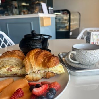 Lubellas Patisserie - Patisserie/Cake Shop Near Me - Dallas, Texas Lubellas Patisserie - Patisserie/Cake Shop Near Me - Dallas, Texas