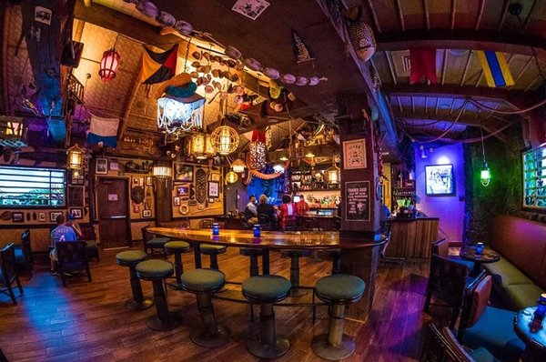 Trader Sam's Grog Grotto by null