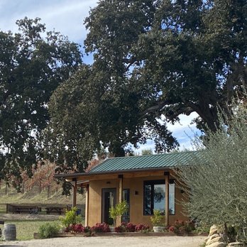 Dubost - Wineries Near Me - Paso Robles, California Dubost - Wineries Near Me - Paso Robles, California