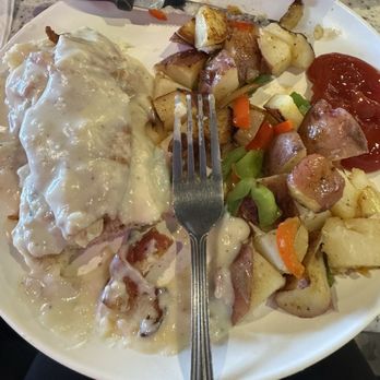 Mandys Cafe - The Munch - Breakfast & Brunch Near Me - Bakersfield, California