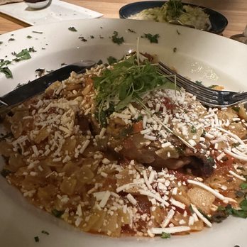Avli on The Park - Kotopoulo Hylopites (chicken and Greek pasta) - Greek Near Me - Chicago, Illinois