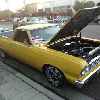Cruisin' Grand - Festivals Near Me - Escondido, California