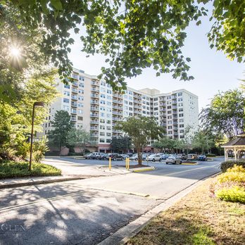 Hammond Glen Retirement Community - Retirement Homes Near Me - Sandy Springs, Georgia Hammond Glen Retirement Community - Retirement Homes Near Me - Sandy Springs, Georgia