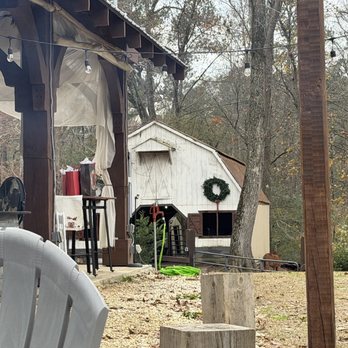 Cat-n-Bird Winery - Barn where the horses live - Wineries Near Me - Chelsea, Alabama Cat-n-Bird Winery - Barn where the horses live - Wineries Near Me - Chelsea, Alabama