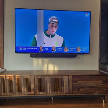 On Wall TV Install - Home Theatre Installation Near Me - Florence, Kentucky On Wall TV Install - Home Theatre Installation Near Me - Florence, Kentucky