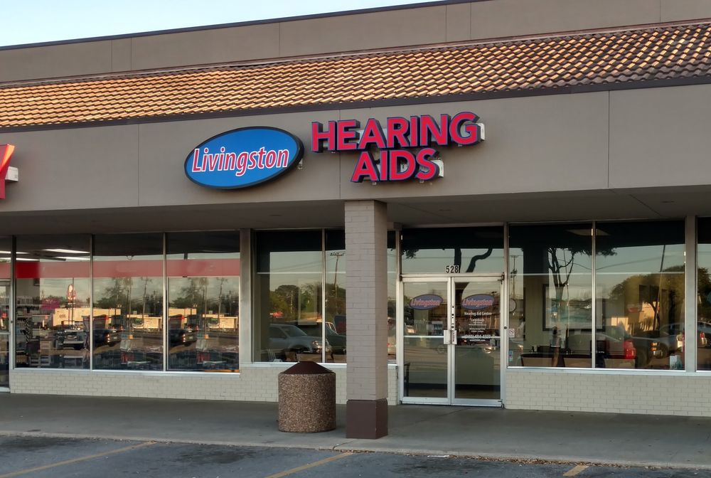 LIVINGSTON HEARING AID CENTER Updated May 2024 528 W University Dr