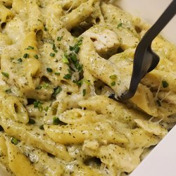 Build your own: Penne Pesto Cream Chicken Pasta